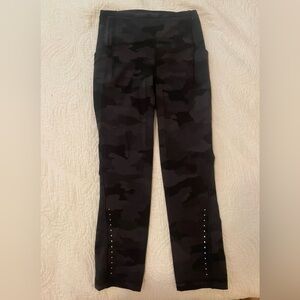 Lululemon swift speed leggings size 2!